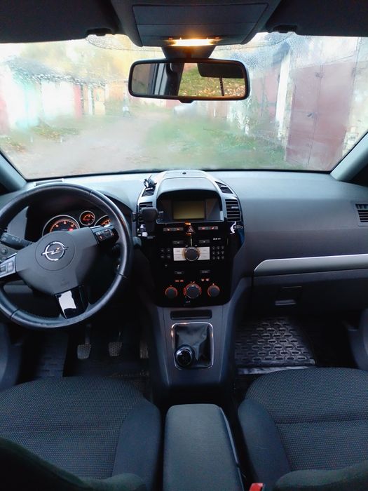 Продам Опель зафіра Б