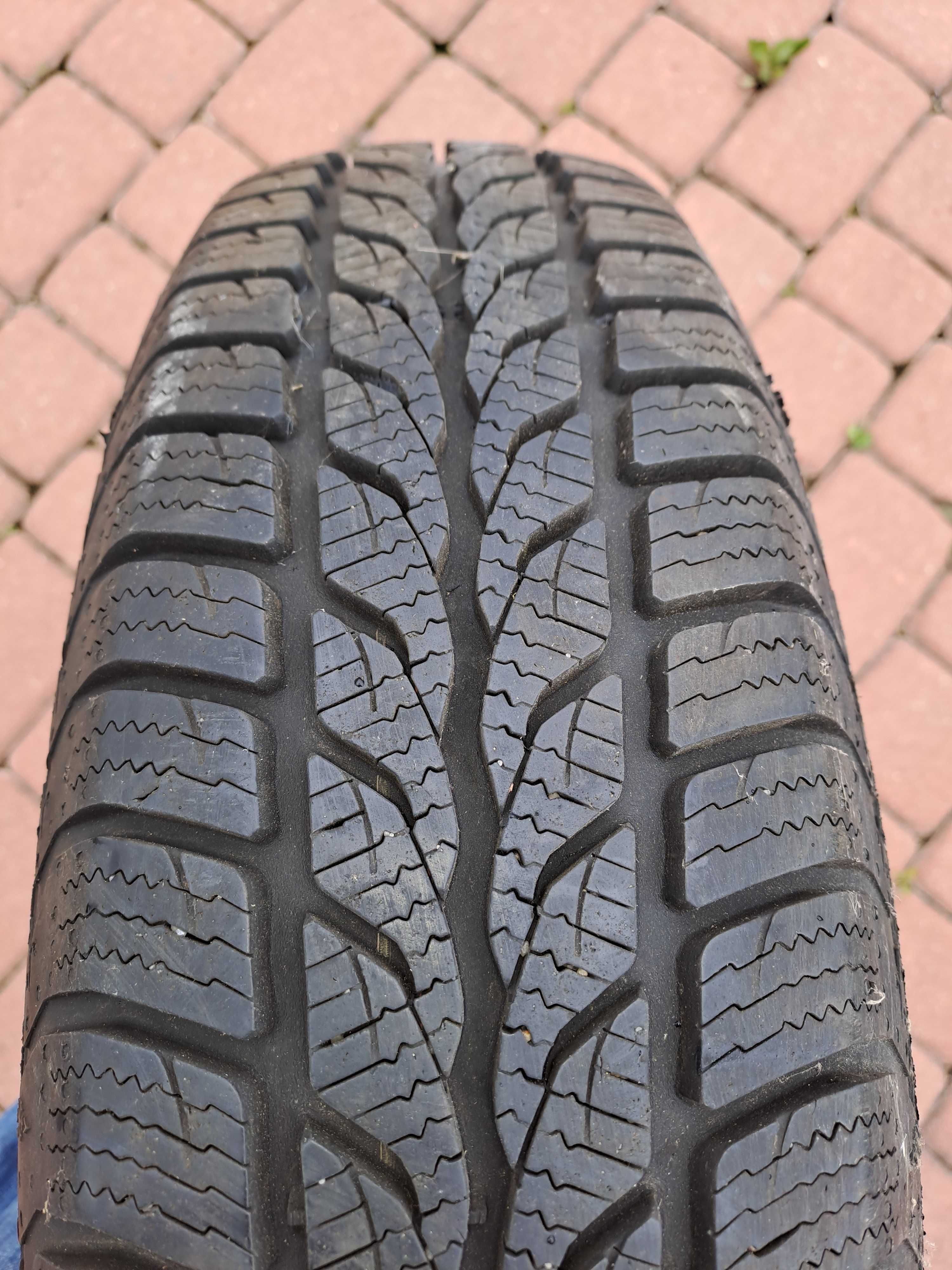 Opona samochodowa UNIROYAL 175/80 R14 T88 zimowa 1 szt.