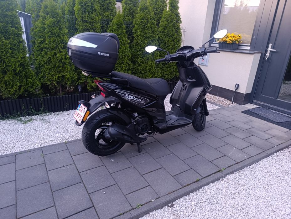 Piaggio Typhoon Bardzo dobry stan jak Nowy 125 !