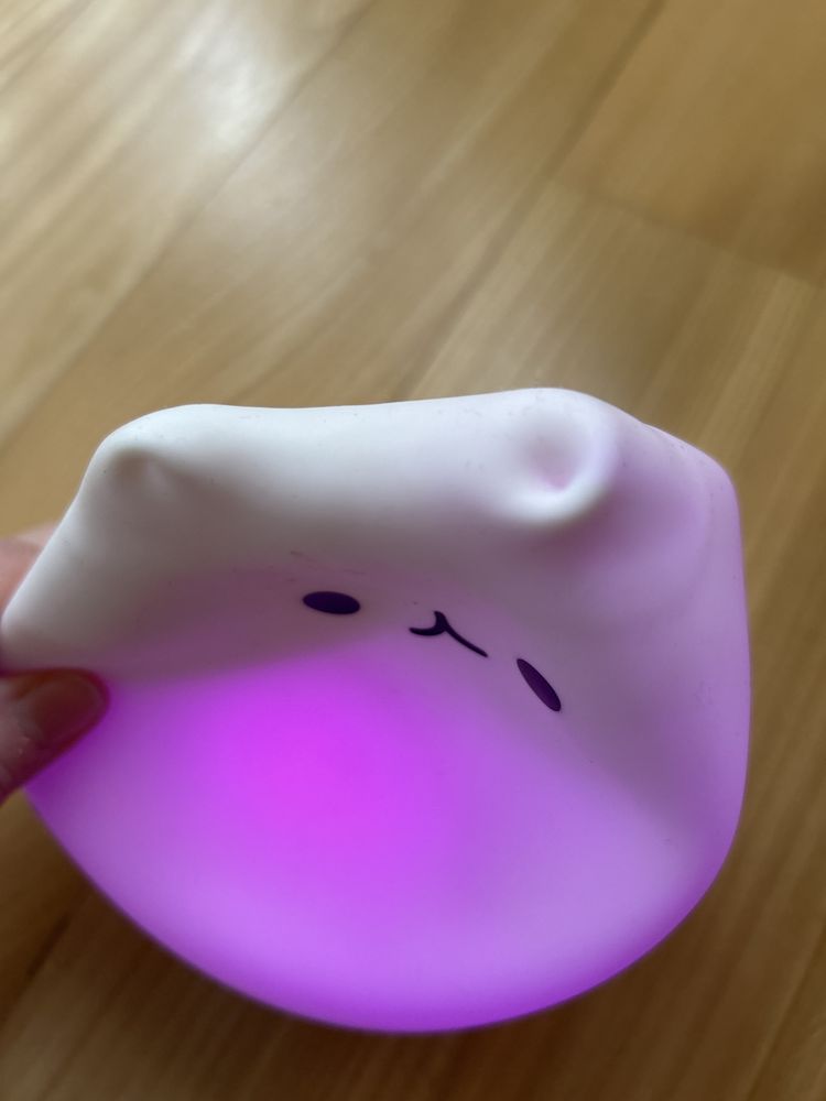 Lampka nocna kotek silikonowy