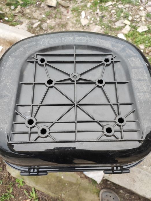 Багажник для мотороллера.