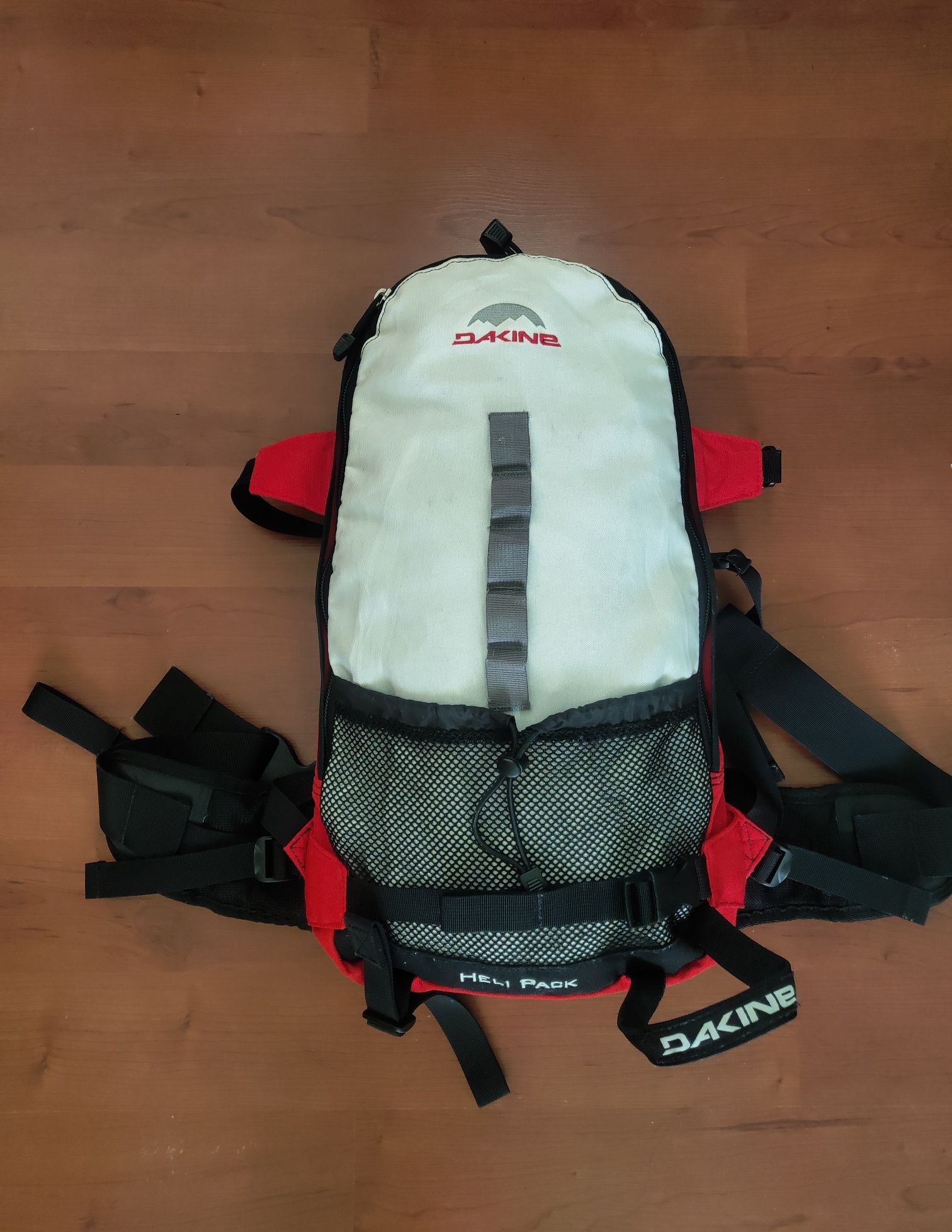 Рюкзак туристичний, велорюкзак DAKINE HELI PACK