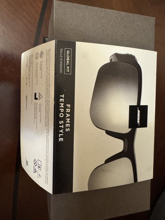 Bose Frames Tempo — музичні окуляри у стані нових!
