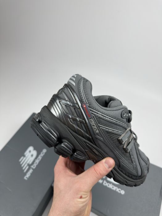 Кросівки чоловічі New Balance 1906R Black Primaloft® U1906ROF Оригінал