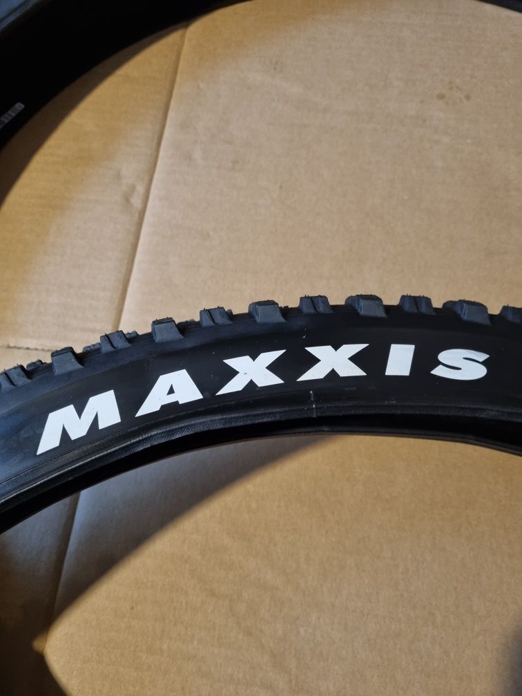 Opona maxxis forekaster 29x2.35 EXO TR ,zwijana