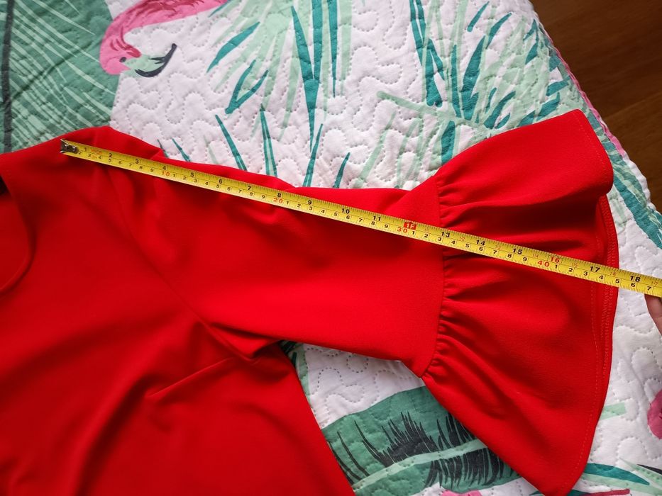 Czerwona sukienka wizytowa Maxim rozmiar 40 jak nowa