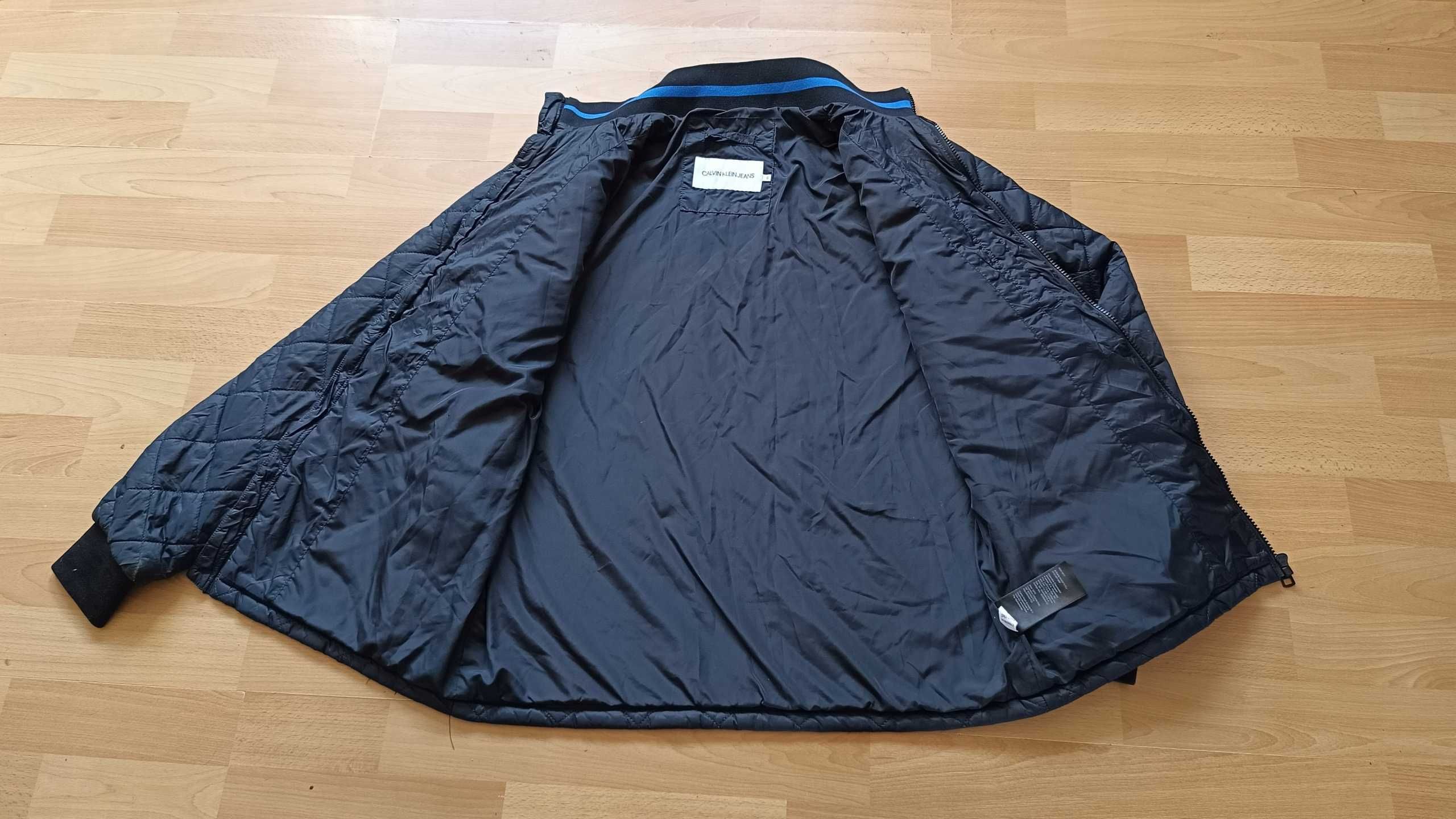 Męska kurtka przejściowa CALVIN KLEIN JEANS r.S pikowana stan b.dobry