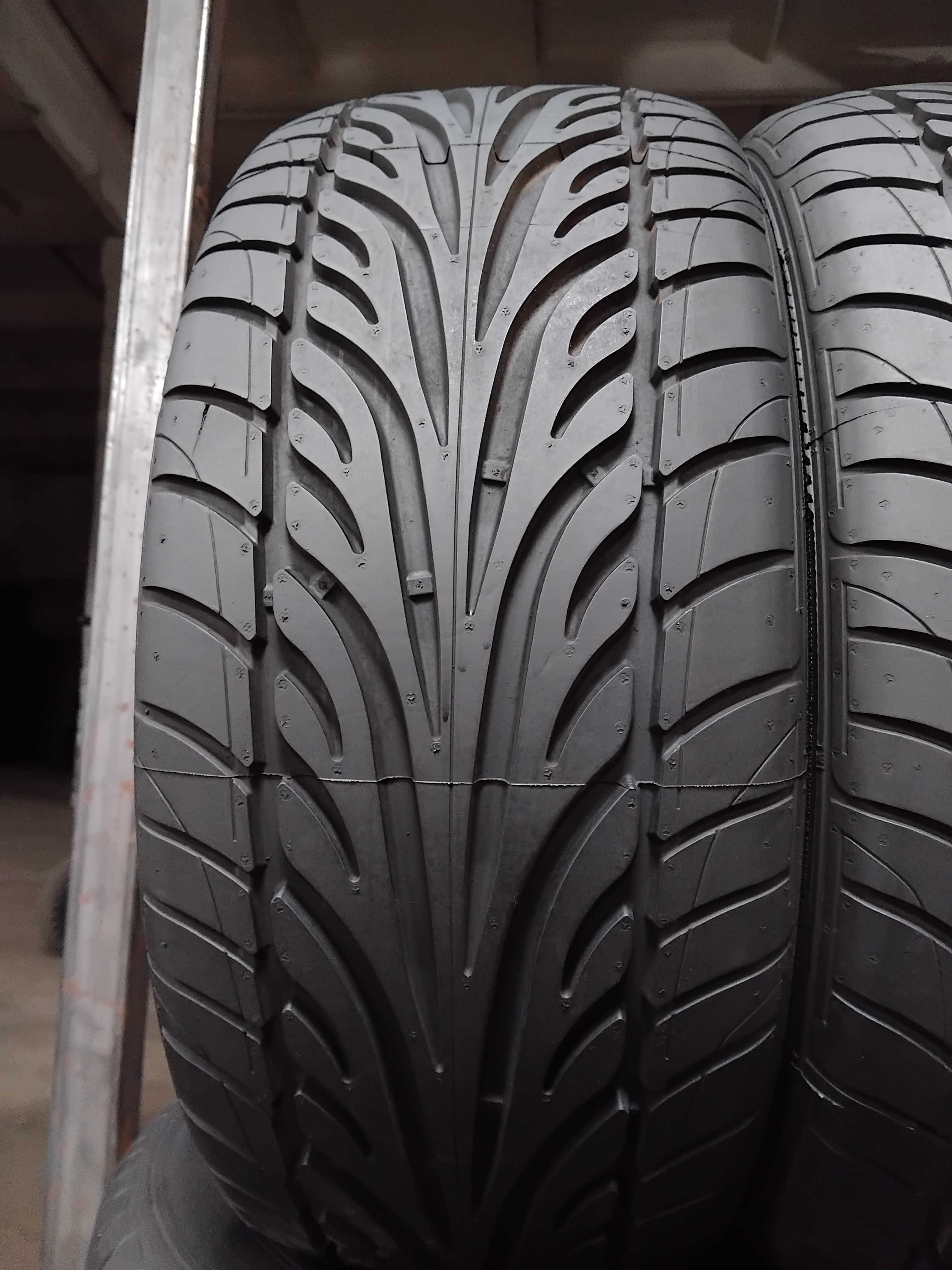 Шини бу 255/40 ZR19 Dunlop SP Sport 9000 Пара Літо