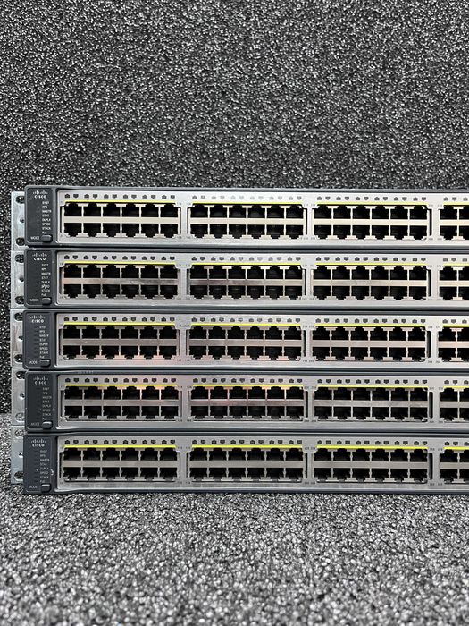Комутатор Cisco WS-C3750v2-48PS-S