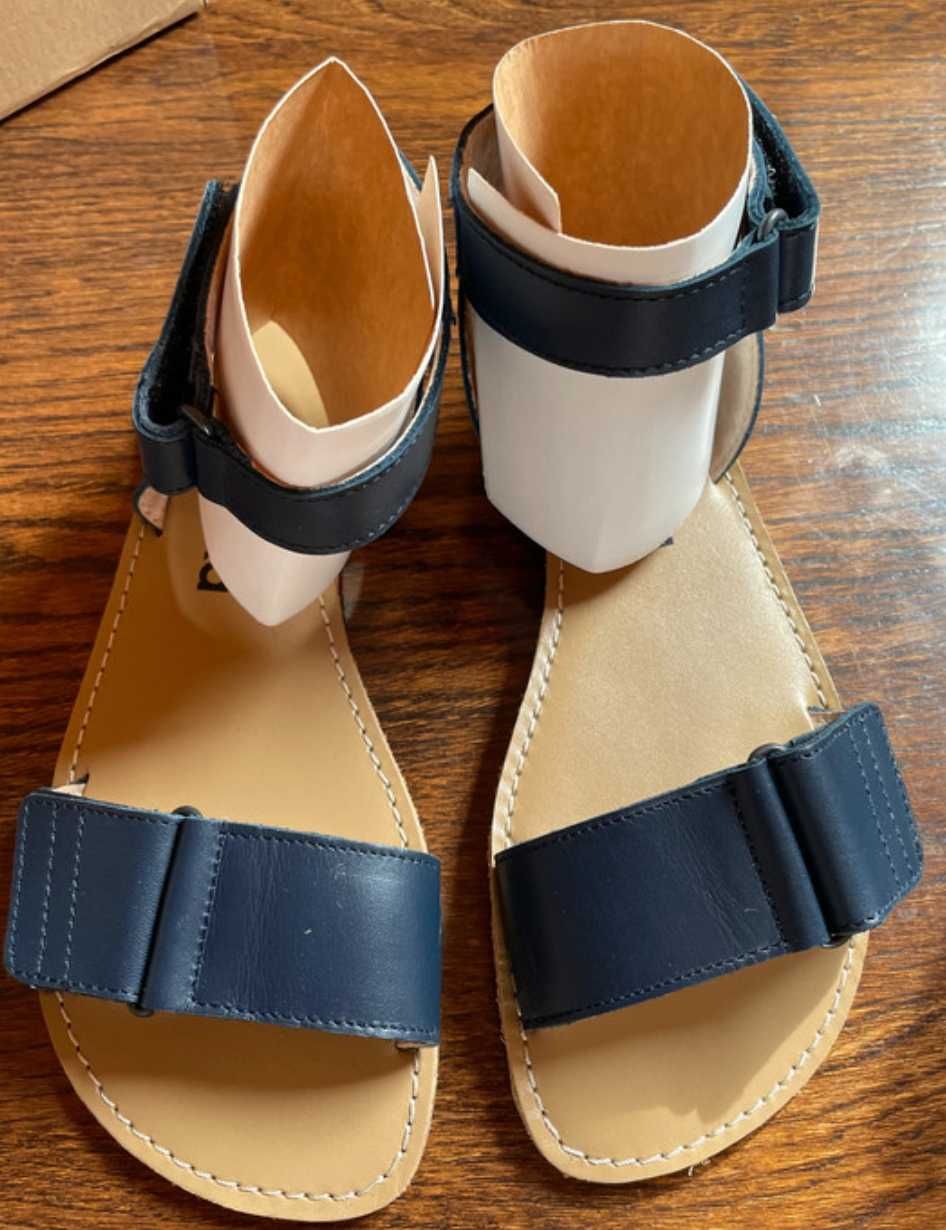 Be Lenka Iris sandały r. 38 dark blue Barefoot