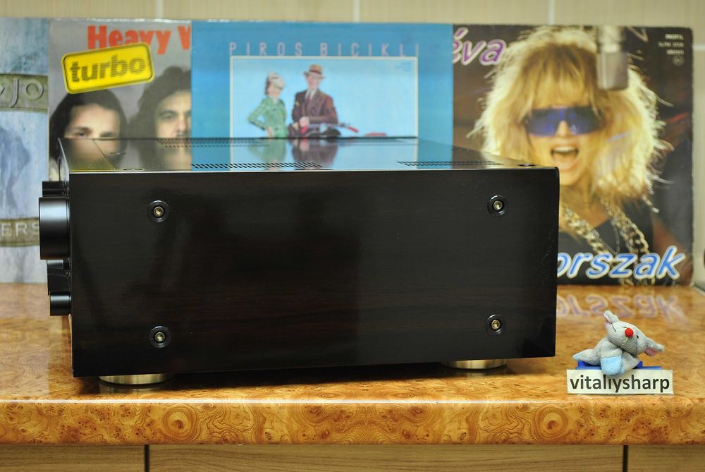 HI-END AKAI AM-93 (001) REFERENCE MASTER топовый22кг130вт (AKAI AM 95)