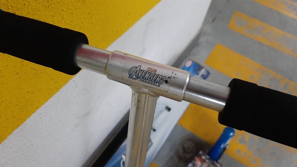 Trotinete Avengers/Vingadores