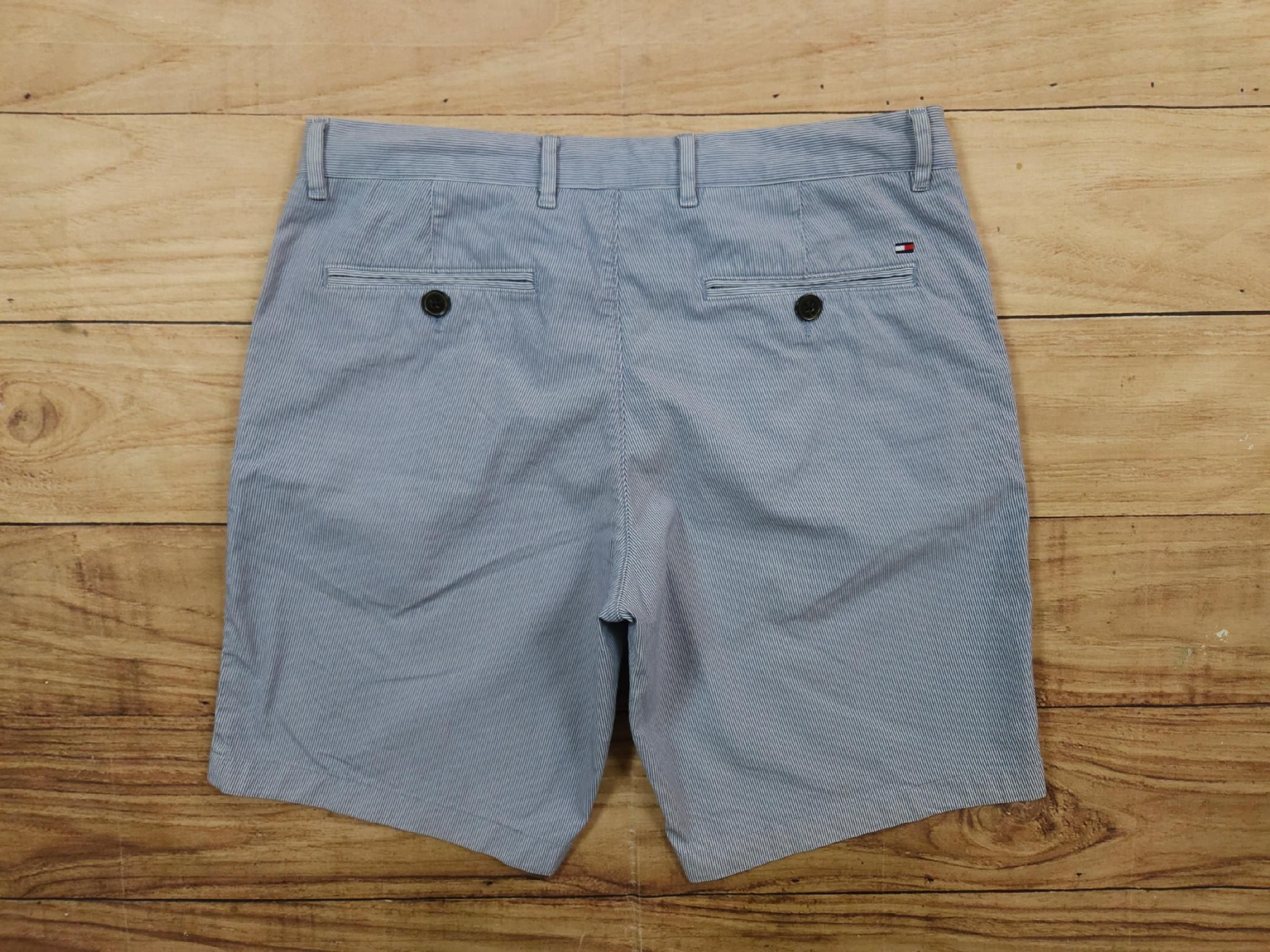 TOMMY HILFIGER Spodenki Chinos Męskie w Prążki Logowane r. 33