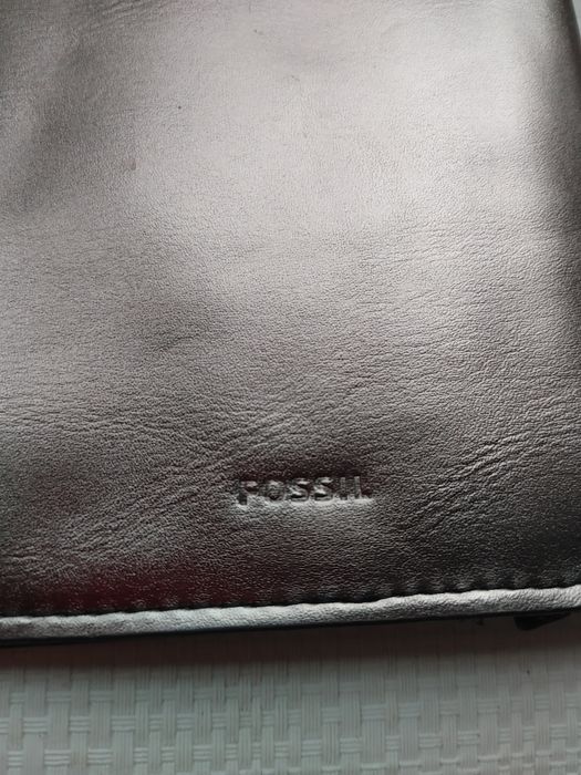 Чехол для паспорта fossil
