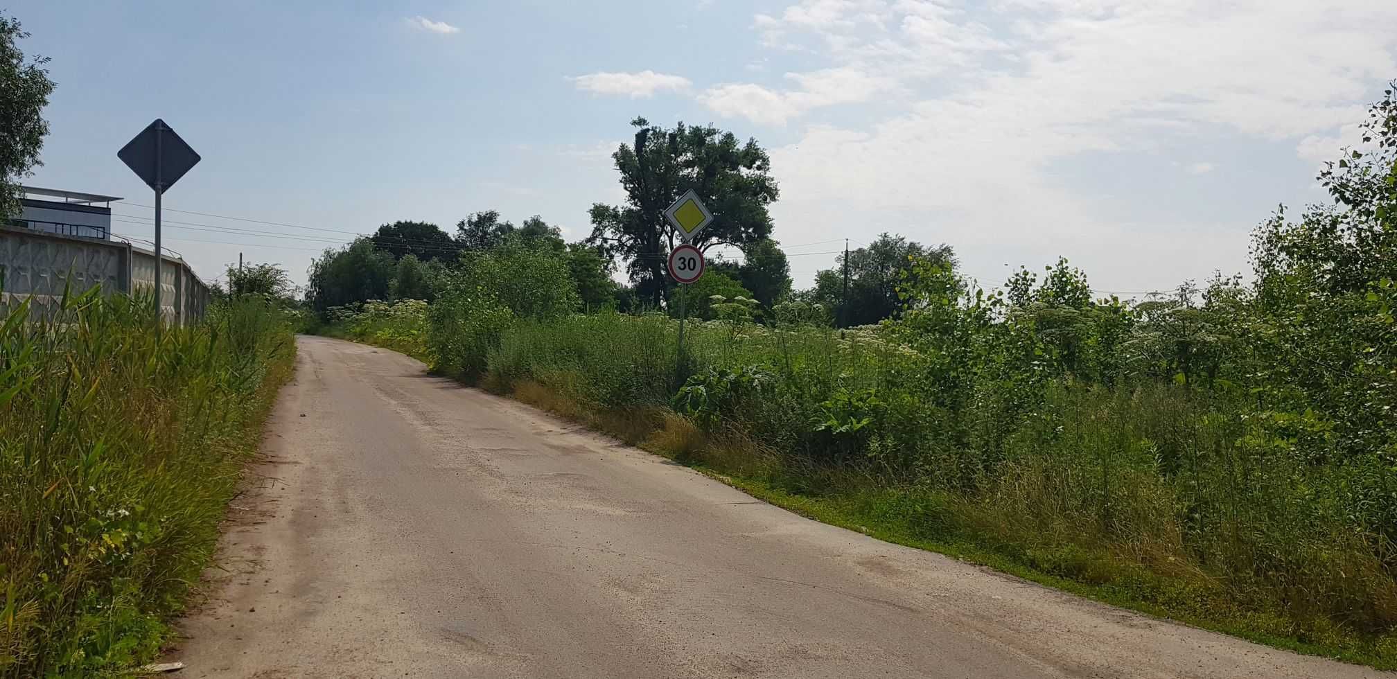 Ділянка для бізнесу 2 га. В с. Нові Петрівці