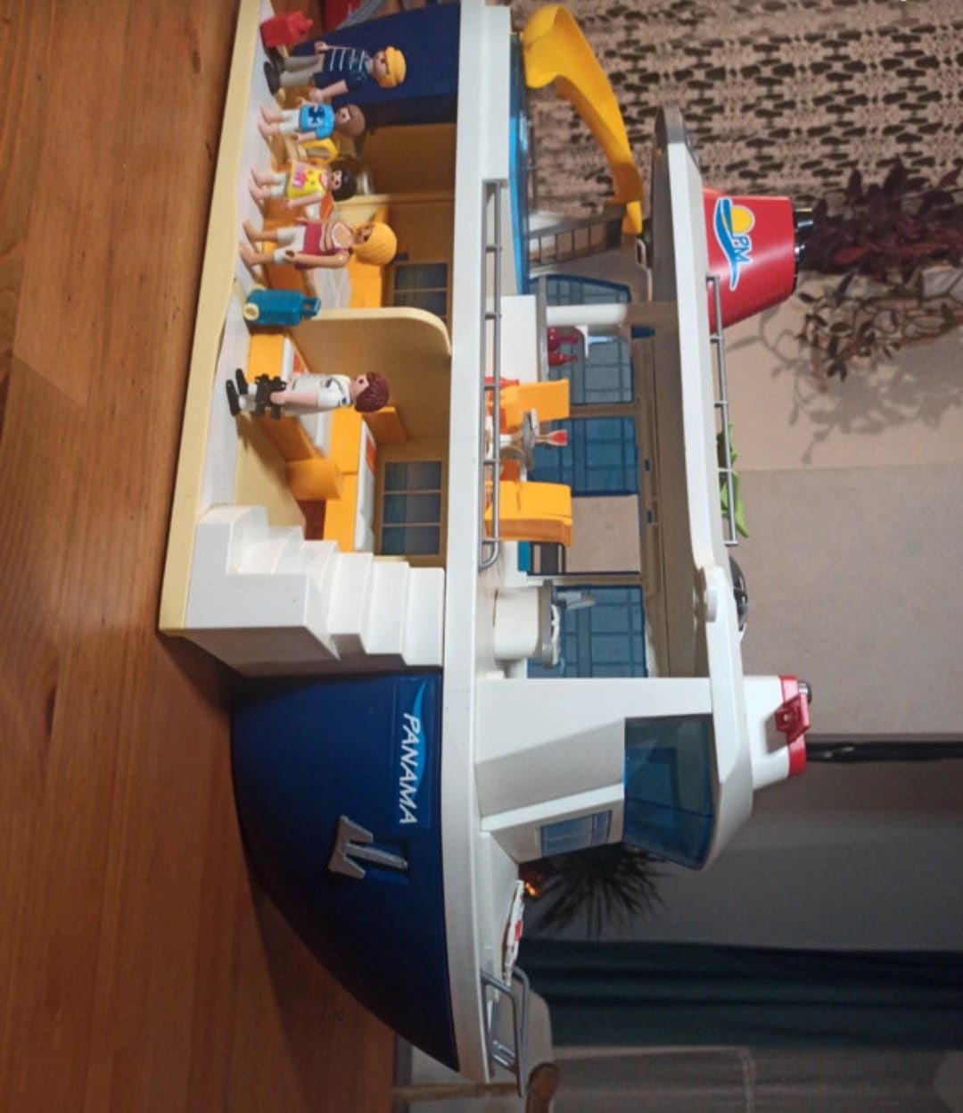 Statek wycieczkowiec Playmobil 6978.
