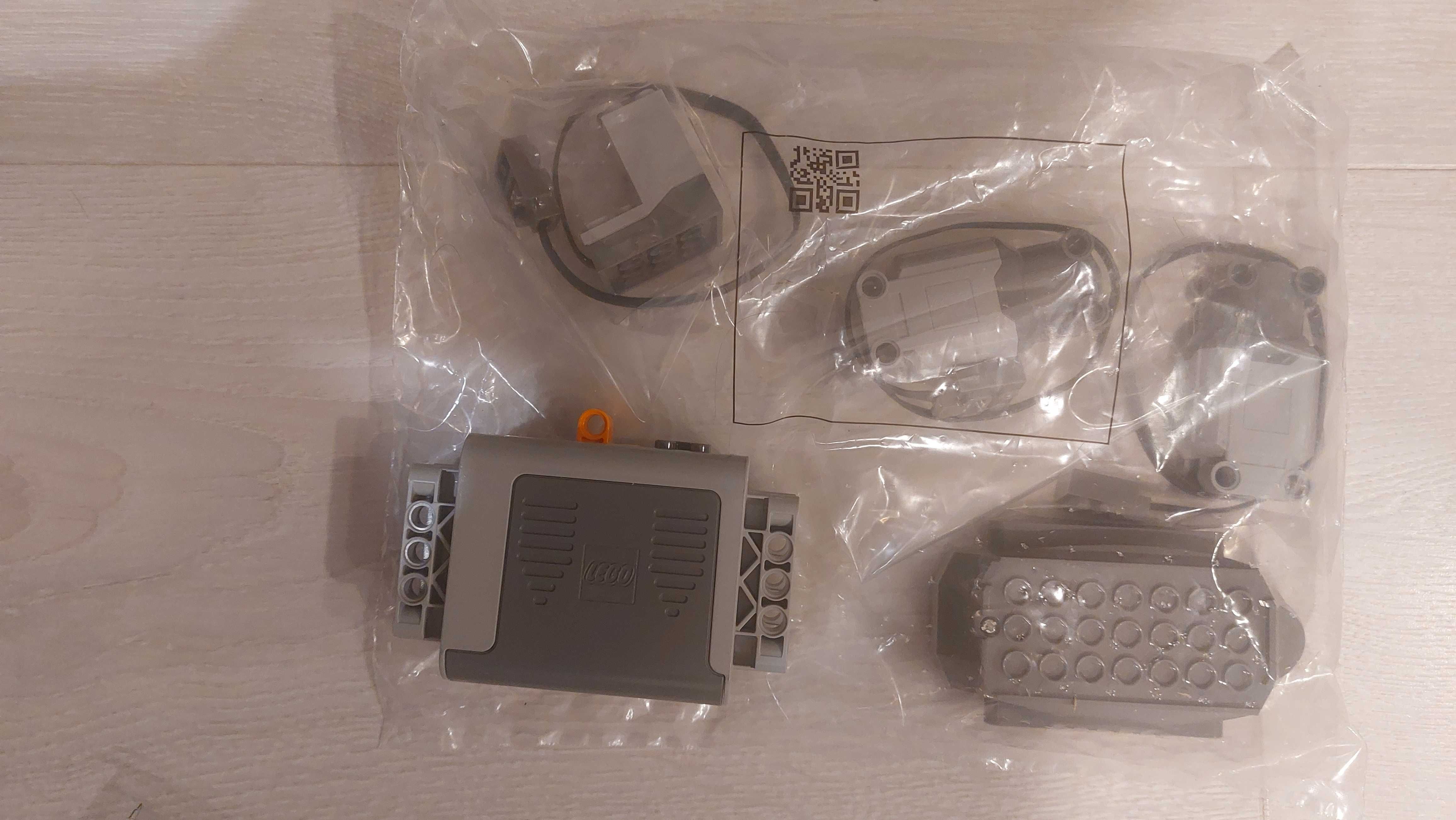 zestaw Lego power functions 2x 88003, 8884, 8885, 8881 - Nowy