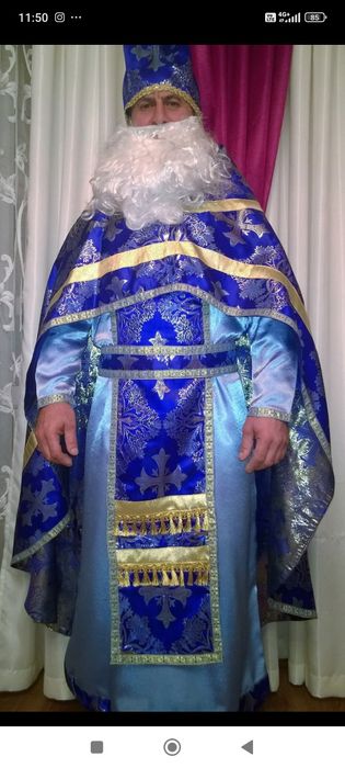 Карнавальні костюми прокат святий Миколай