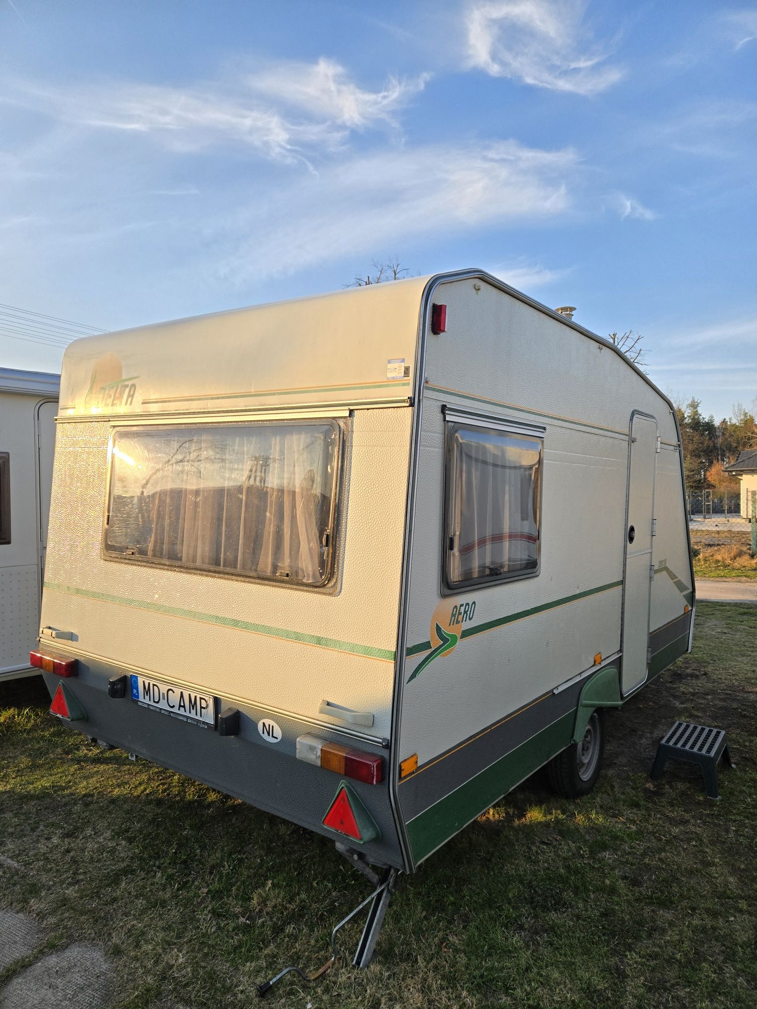 Przyczepa kempingowa Delta 390 SH DMC 1000 KG!!
