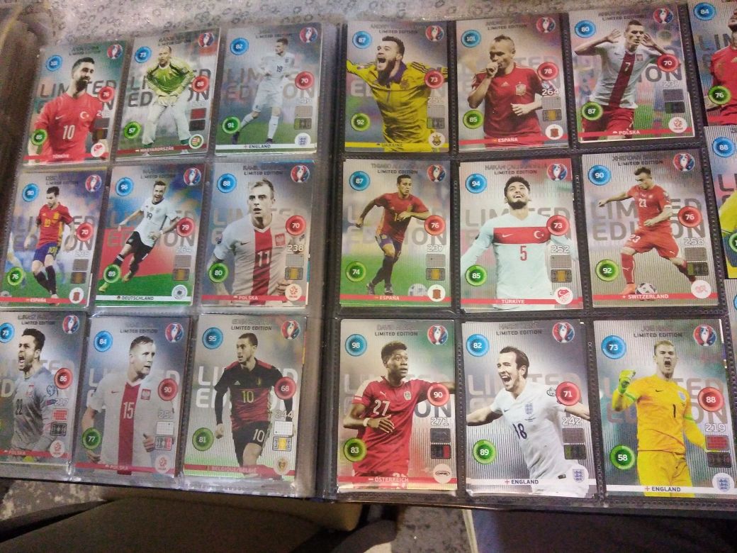 Karty limited edition  CLASSIC UEFA euro 2016 panini PREZENT