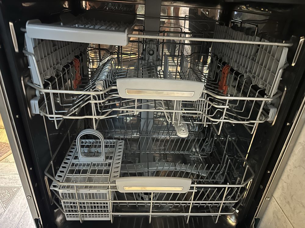 Hotpoint apiston