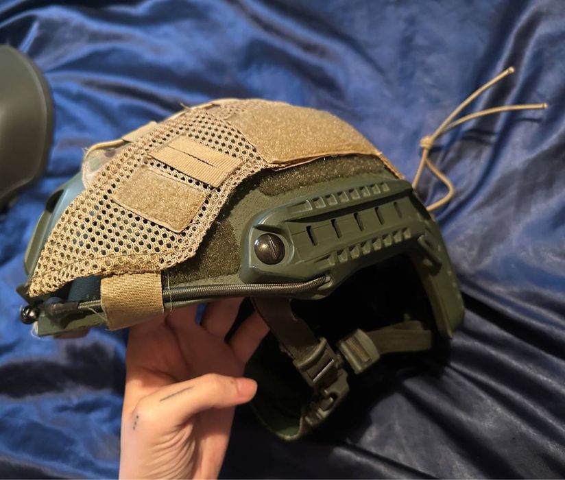 Шолом з кавером FAST