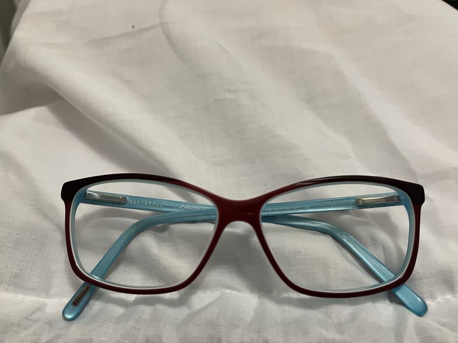 Oprawki Nordik (ciemnoczerwony (burgundowy) z turkusowymi zausznikami)