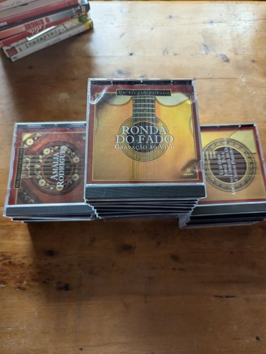 Coleção um século de fado - 33 cds, 7 Livros e 8 Cassetes