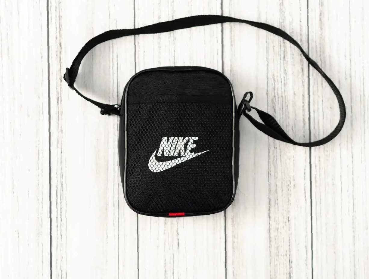 Чоловіча барсетка Nike чорна через плече для міста