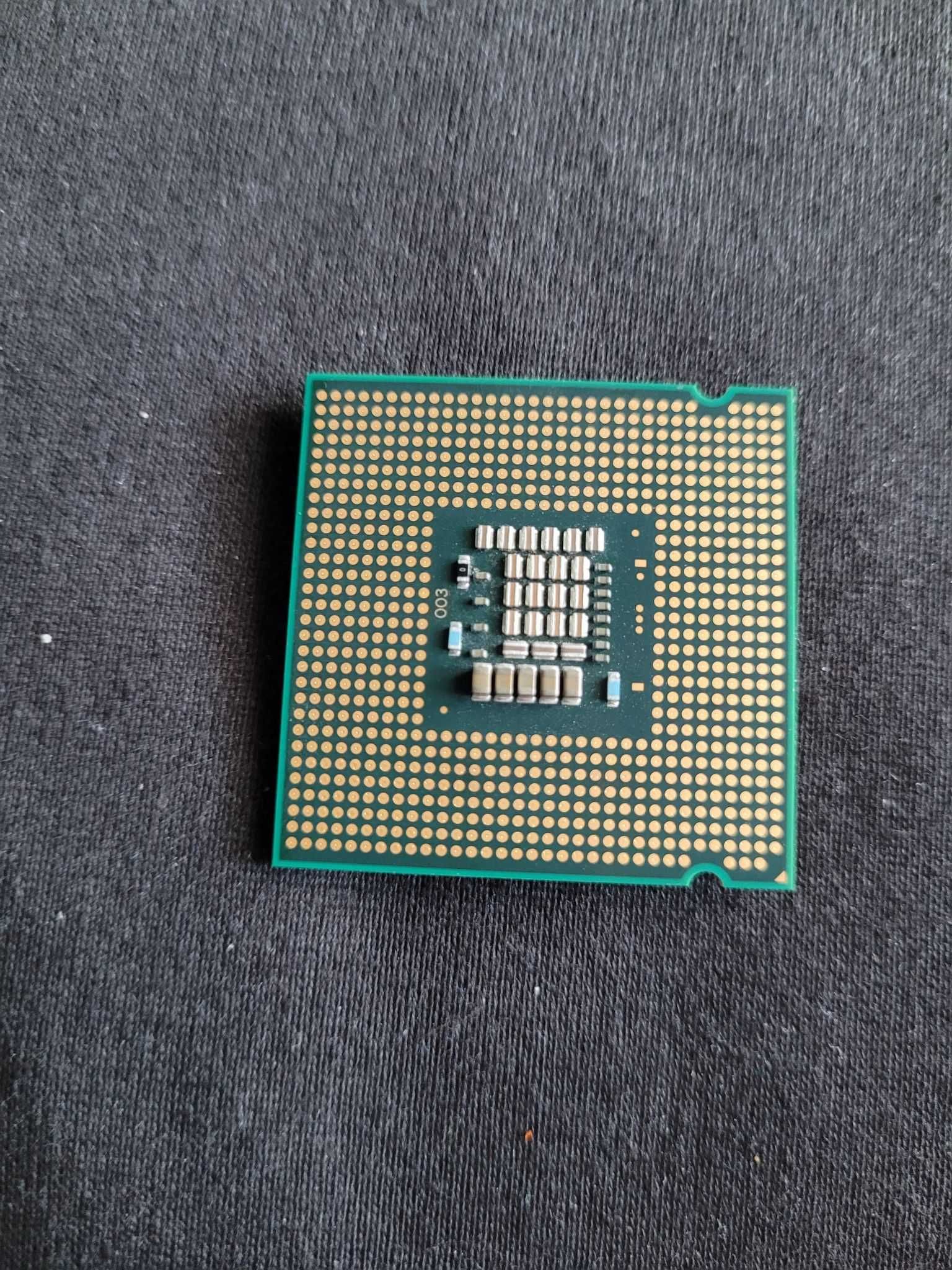 Intel Core 2 Duo E8200, 2,66GHz i RAM DDR2