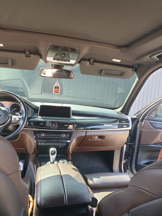 Оренда авто BMW X5  F15