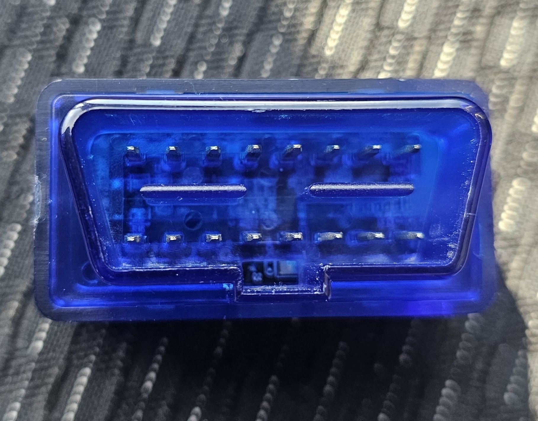 Prosty interfejs diagnostyczny ELM327 OBD2 Bluetooth