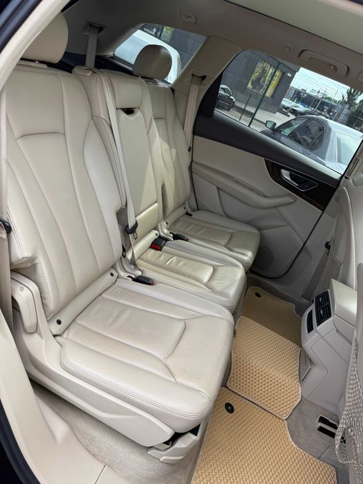 Продам Audi Q7 2017 рік можлива розстрочка,кредит!