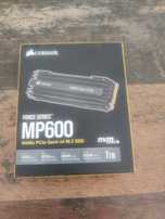 Corsair 1TB M.2 PCIe Gen4 NVMe Force MP600 dysk SSD