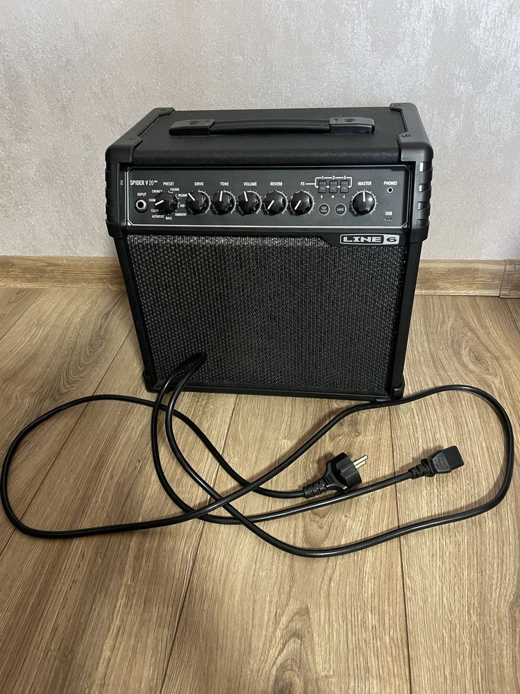 Гітарний комбопідсилювач Line 6