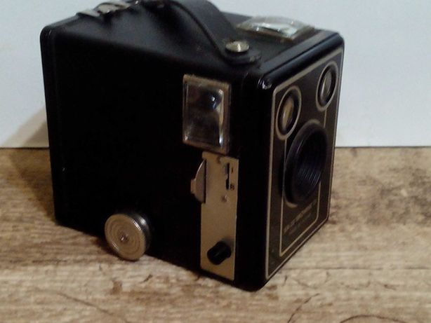 Фотоаппарат Коdak six-20 brownie D.