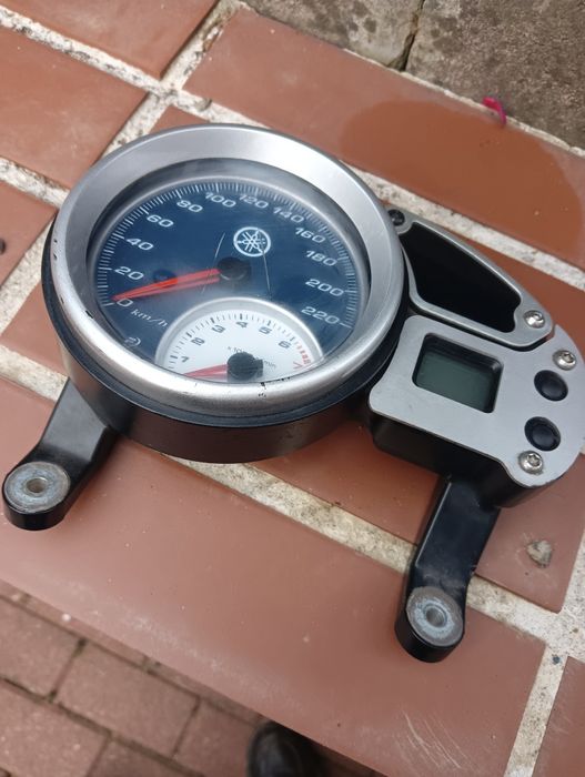 Zegar Licznik Yamaha bt buldog