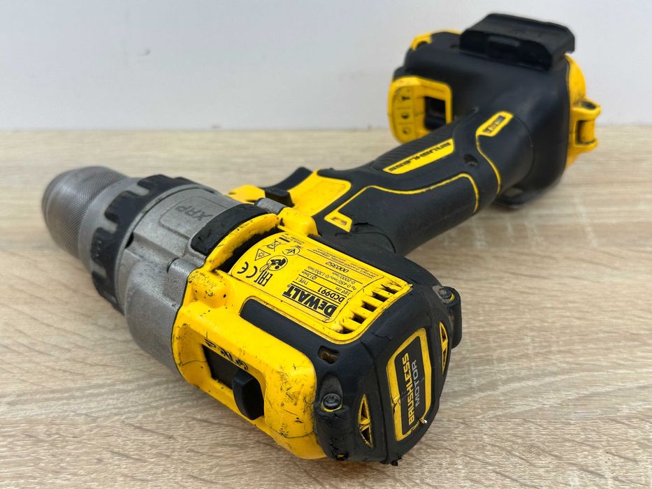 Wkrętarka DeWalt DCD991 – moc i niezawodność w jednym