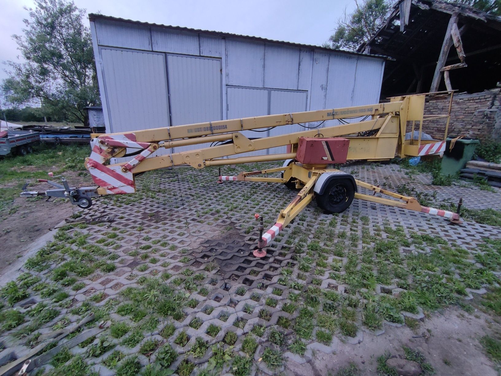 Podnośnik koszowy PK 12 wzwyszka