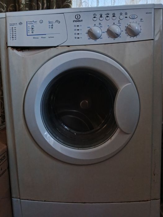 Продам пральну машинку бу