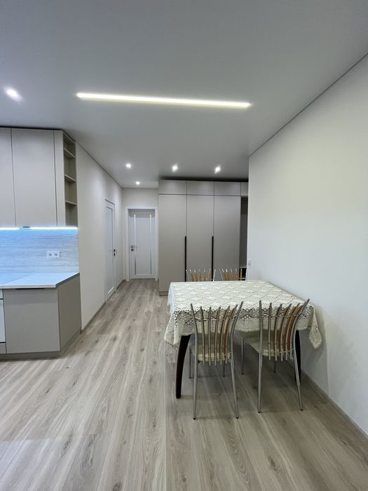 Продаж однокімнатної квартири/Green side