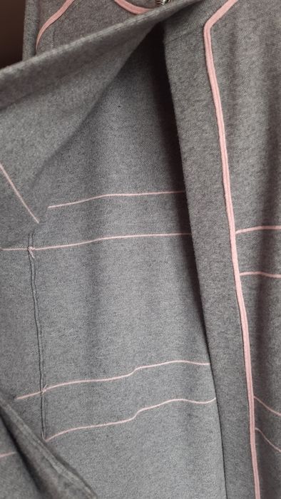 )Кардиган  (парка) нова