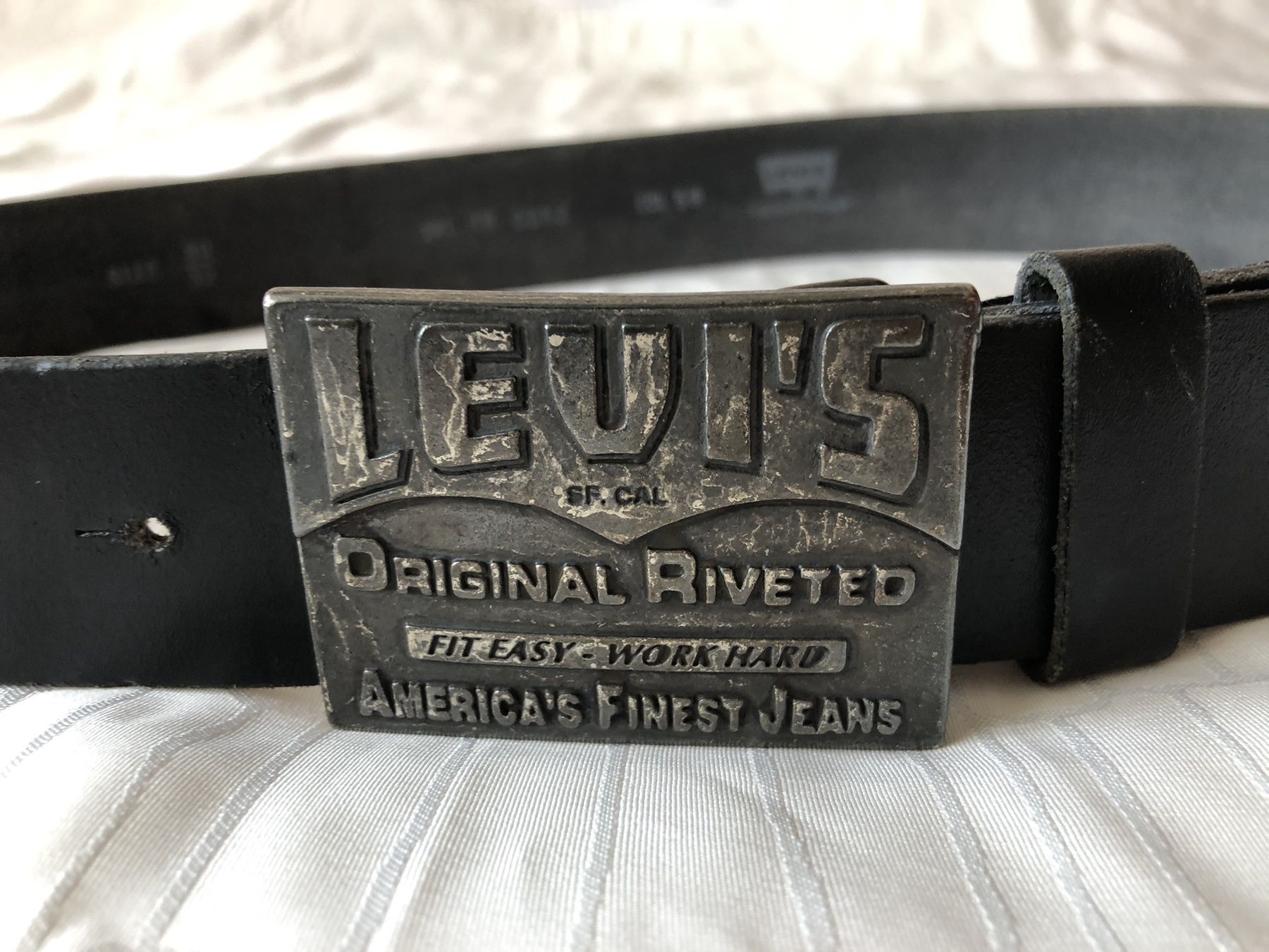 Кожаный Ремень Levis original ширина 3,8 см длина 75-85 см