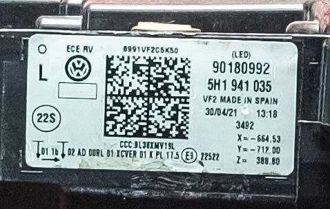 Фара передня права ліва Фольксваген Volkswagen Vw  golf 8