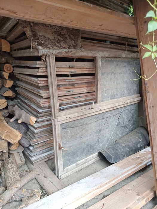 Вікна, дерев'яні ялина