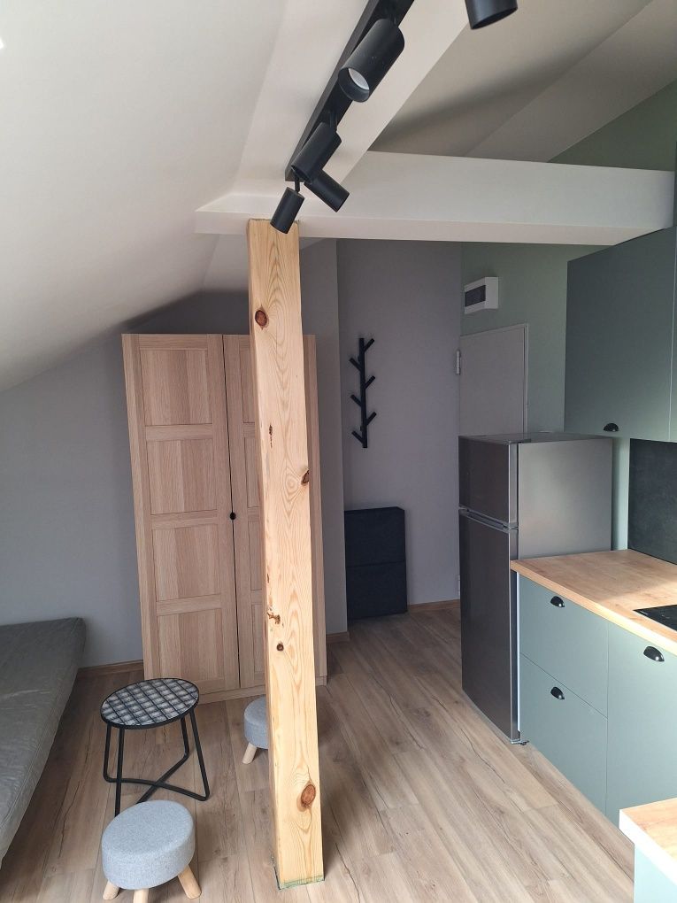 Obopólna/Lea/Piastowska- studio wynajmę