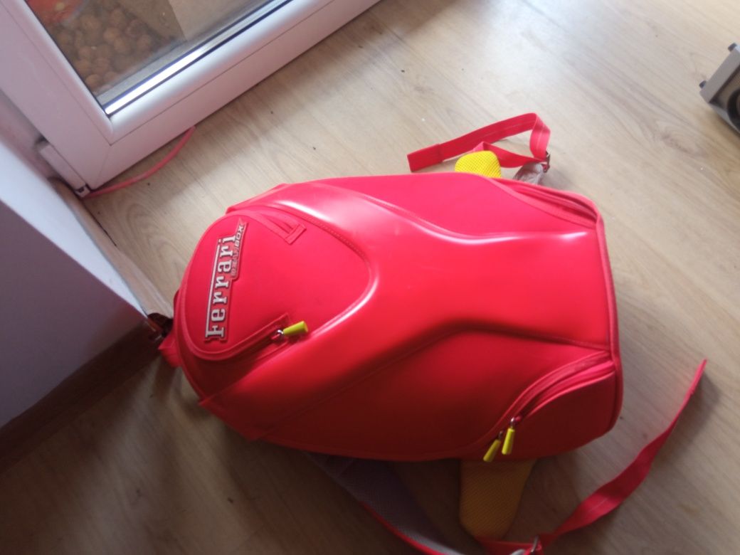 Plecak Ferrari Gearbox oryginał.