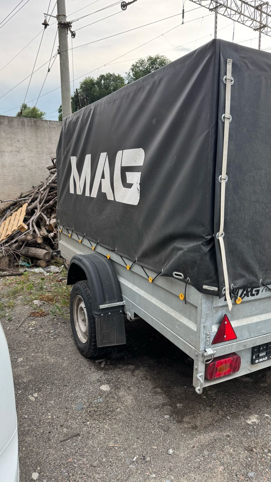 Причеп   mag 370 x 190 x 130