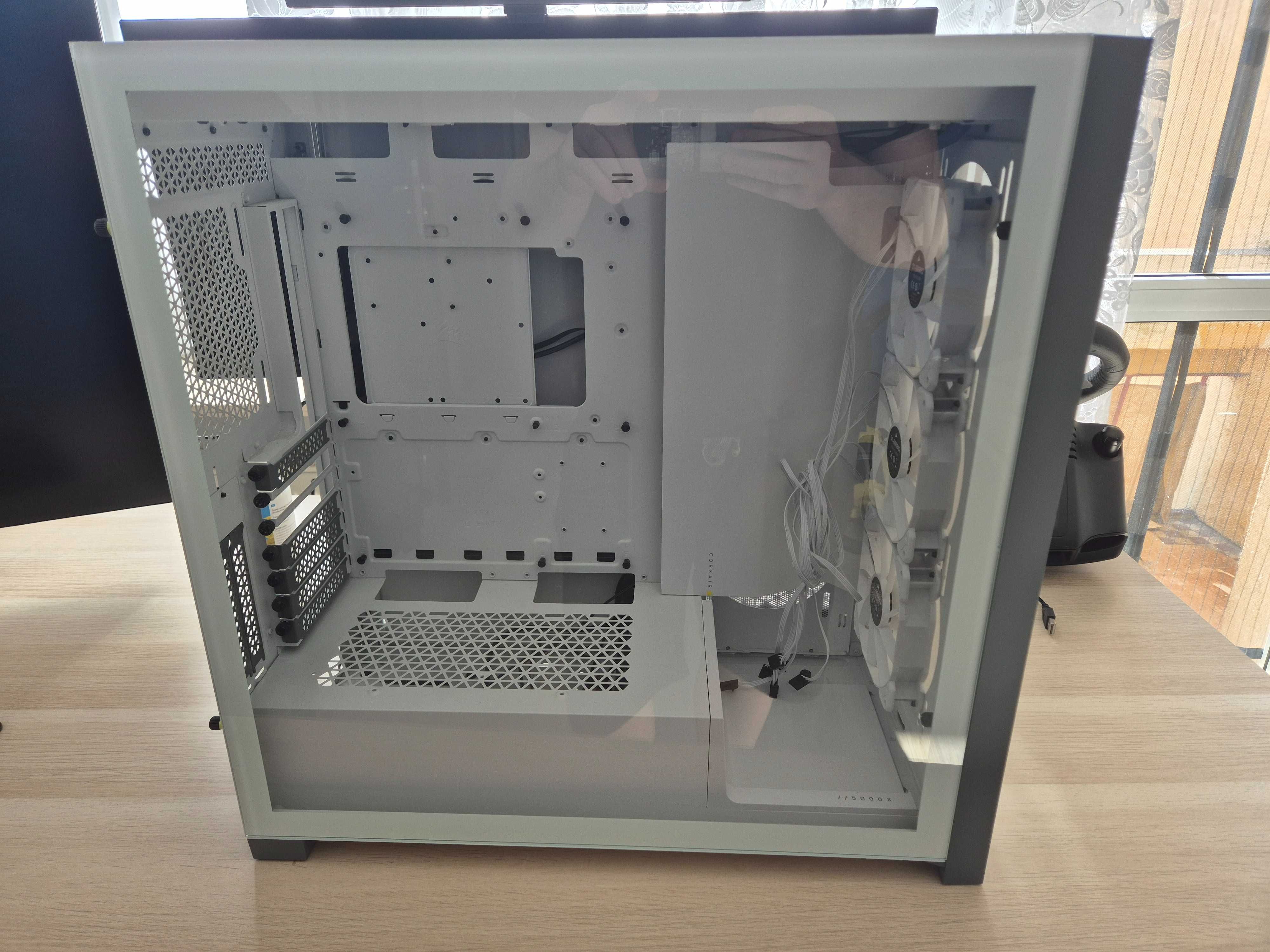 Obudowa Corsair iCUE 5000x RGB
