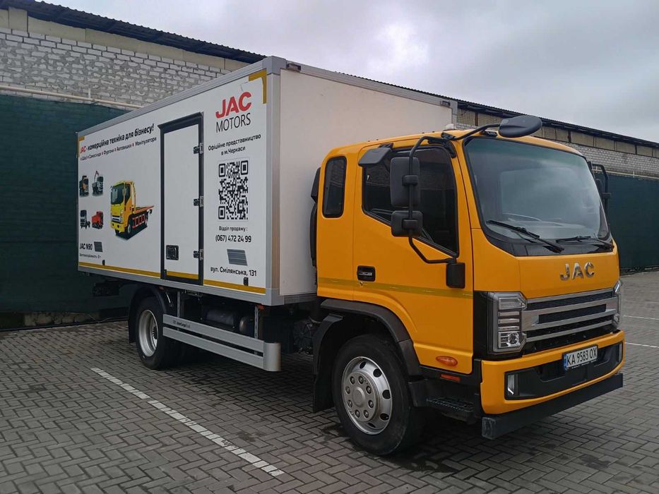 Оренда вантажних автомобілів з водієм - Черкаси та область